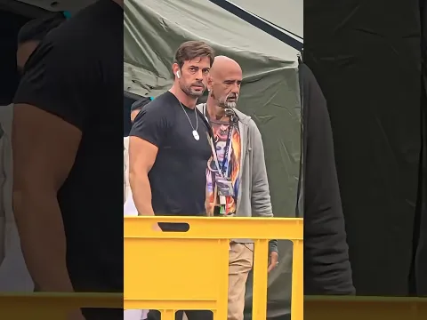 William Levy flagrado de FARDA nos bastidores de filme 🔥❤️😍 que Homem 🥵🥵 #williamlevy #farda #ume