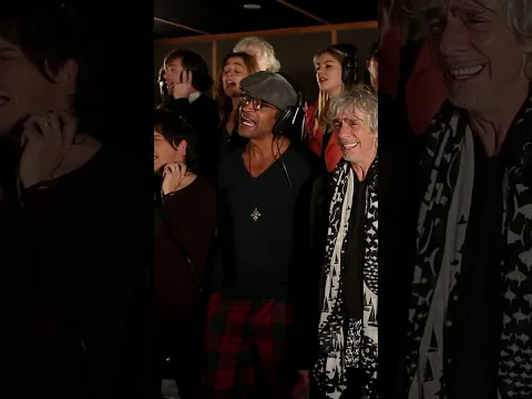 Band Aid 30 France 'Noël est là' in 2014 FULL VIDEO @LiveAid