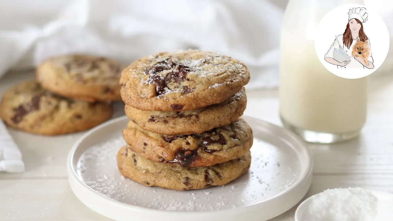 Double Choc Chip NYC Cookies | Super Gooey Chocolate New York Cookie Recipe | Cupcake Jemma. 