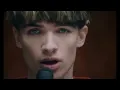 PIERRE DE MAERE - Regrets (Clip Officiel)