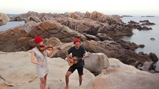 BOAT LIFE | We Sail to an Island and Play a Concert! [Ep 36]