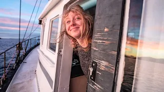 What It’s Like To Wake Up On The Ocean 🌊 ⛵️ (Season 0, Episode 11)