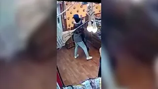 Омичу грозит срок за кражу мармеладок