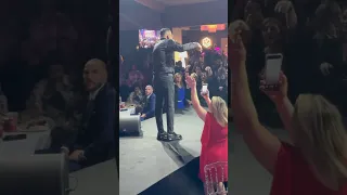 Cheb Adjel شيخ العجال فحفل بكل أناقة كما لم تره  Cheb Adjel شيخ العجال فحفل بكل أناقة كما لم تره