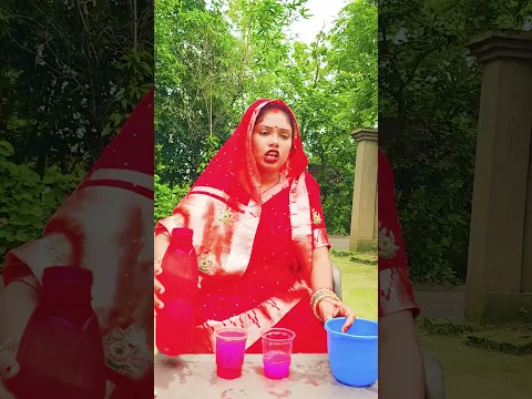 Smiti Aapne Bhaiya Ko Bohot Peyar Korti Ha