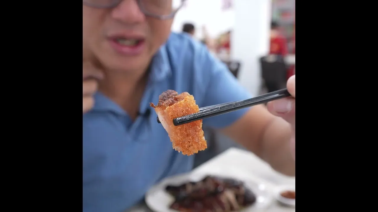 Just listen to that CRUNCH. Roast pork ASMR #shorts