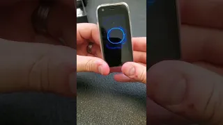 اشتريت اصغر هاتف ذكي في العالم  اشتريت اصغر هاتف ذكي في العالم