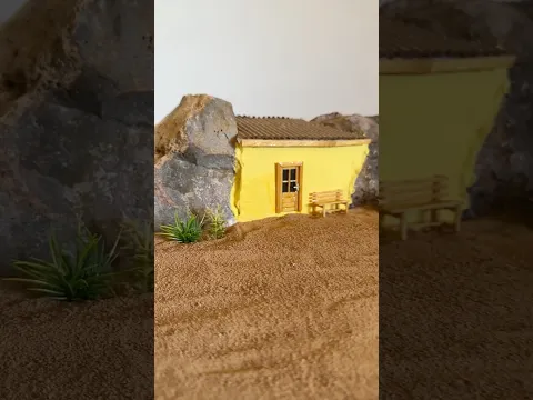 Casa rústica construída em meio as pedras