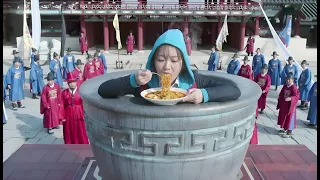 بنت غبية وفاشلة بتتنقل لعالم تاني قديم وبتعلمهم اغرب عادات وبتبقي العبقرية هناك ملخص مسلسل كوري 