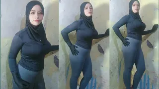 tampilan sporty yang mengemaskan dengan legging manset dan hijab k3tat asti again