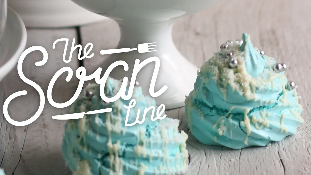 Christmas Tree Meringue Cookies - The Scran Line