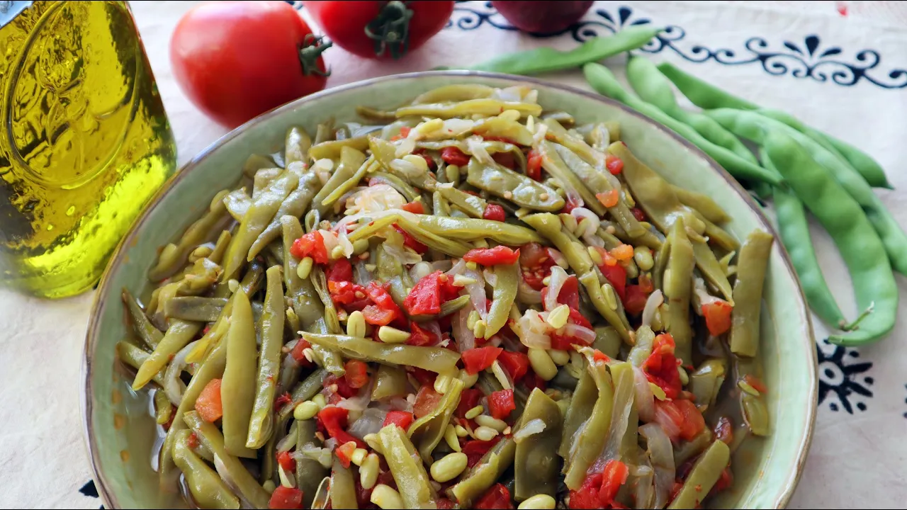 Green Beans Turkish Style With Olive Oil & Tomatoes "Zeytinyal Fasulye"