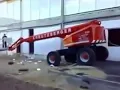 Lagu Operator Ejected From Boom Lift