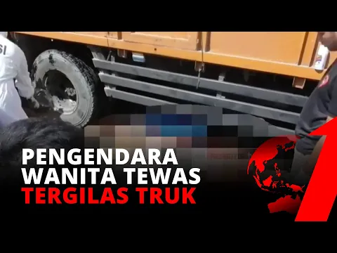 NAHAS! Gagal Salip Truk, Pengendara Wanita Tewas Tergilas | tvOne