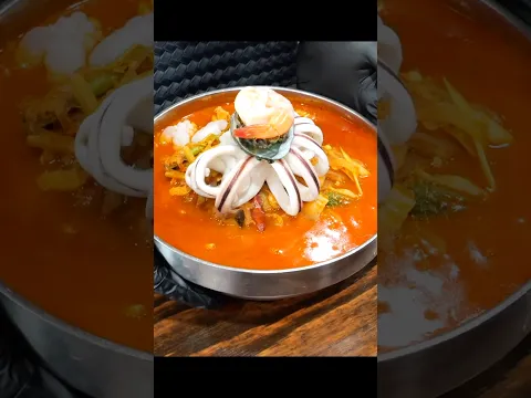 예약은 필수! 미친 산더미 해물짬뽕 / Spicy Seafood Jjamppong
