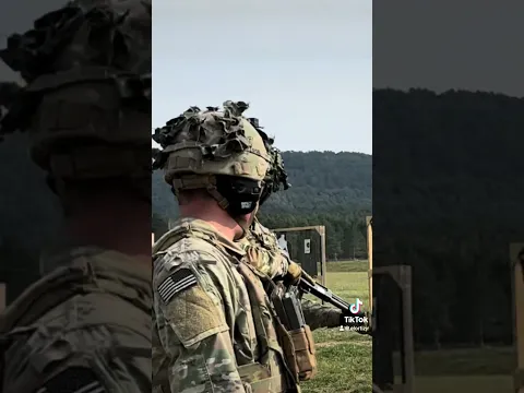 Militar vs puerta #militar