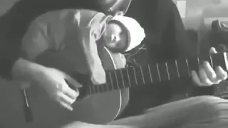 اعزف علا اوتار الحزن  اعزف علا اوتار الحزن