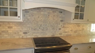 Marble subway tile Kitchen Backsplash with feature Time lapse