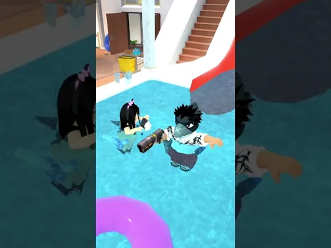 TROLLEI MINHA NAMORADA NA PISCINA DO MURDER MYSTERY! 🔫🤣 #roblox #shorts 