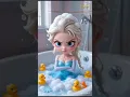 Download Lagu Elsa krijgt een driftbui tijdens het badderen!!! 😭🛁