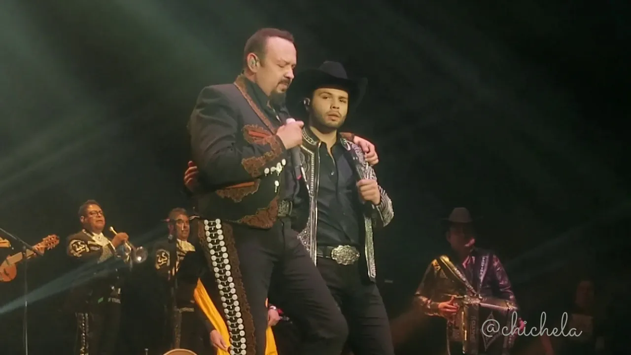 Pepe & Leonardo Aguilar - Palomas Que Andan Volando Pepe & Leonardo Aguilar - Palomas Que Andan Volando