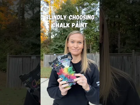 Blindly Choosing Chalk Paint Colors for Halloween Lettering Art