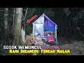 horror diguyur hujan deras sosok ini muncul kami diganggu tengah malam, relaxing rain sound