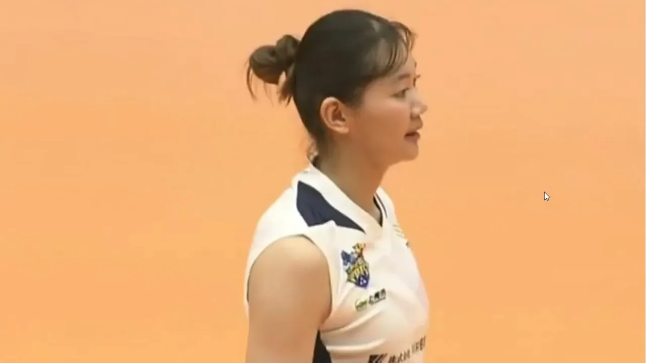 บุ๋มบิ๋ม โหดต่อเนื่อง ท็อปสกอร์ 24 แต้ม เท่า ฮาวี่ Ageo บุกชนะ Okayama 3-1 วอลเลย์บอลลีกญี่ปุ่น