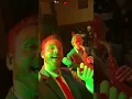 Download Lagu De Zingende DJ - Live optreden met saxofonist \