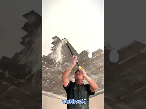 Plaster Scraping Techniques on Ceiling Surfaces