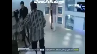 انتو بتضحكو عليا انا   دندنها