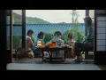 Download Lagu Suatu hari musim panas ketika empat generasi keluarga tinggal di bawah satu atap.