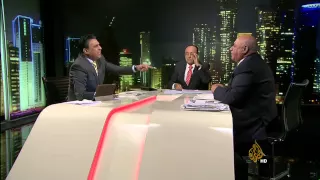عراك بين ضيفي الإتجاه المعاكس ينهي الحلقة قبل موعدها دندنها
