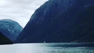 اجمل المناظر الطبيعية صور جبال عملاقة من النرويج 