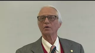 Trumbull County coroner dies