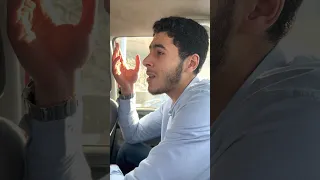 انس عبدالستار بيقرأ قران في المواصلات صوته ماشاء الله 