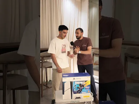 إذا جاوبت على 3 اسئلة لك سوني 5 🎮 #عبدالعزيز_أكرم