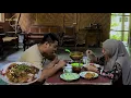 Lagu Sederhana tapi nikmat, masak nasi telur sambel kecap, makan berdua, masakan desa 