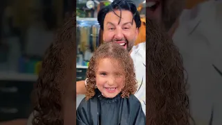 شلنا الهضامة والذكاء والغنج عجنب طلعت بالاخر بالشعر الليس غير وحدة Samahaelie 