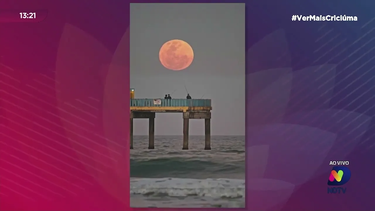 Superlua encantou os amantes de eventos astronômicos em vários registros fotográficos