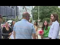 Redditors show up as wedding witnesses in Portland