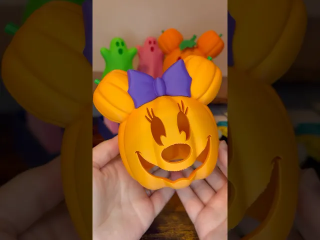 Minnie Mouse Jack-O-Lantern video thumbnail