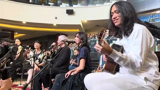 Download Barasuara - Terbuang dalam Waktu [feat. Sheila Dara \u0026 Maya Hasan] (Live at Street Gallery 20/7/2025) MP3