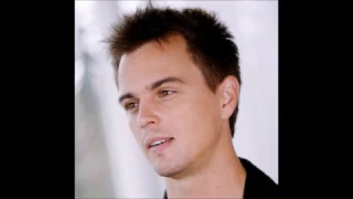 DARIN BROOKS