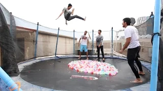 تحدي 2000 بالونة مويه بالنطيطه مطاردة بياع مخدرات ضد نينجا فلوق 31 