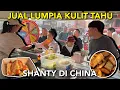 Download Lagu JUAL LUMPIA KULIT TAHU DI CHINA, ALHAMDULILLAH HARI INI RAMAI SEKALI SAMPAI LUDES! 🥹