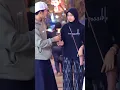 Download Lagu di suapin roti sama neng cantik satu ini😊 #prank #fypshort #viral #tiktok #capcut