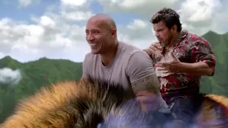 Journey 2 The Mysterious Island - Bee Clip