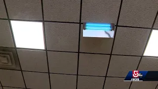 Restaurant using UV lamps to disinfect surfaces