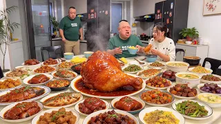 笨老公以為看破了我的惡作劇，其實我把芥末藏在了意想不到的位置，他還是被整蠱到了【胖嫂美食